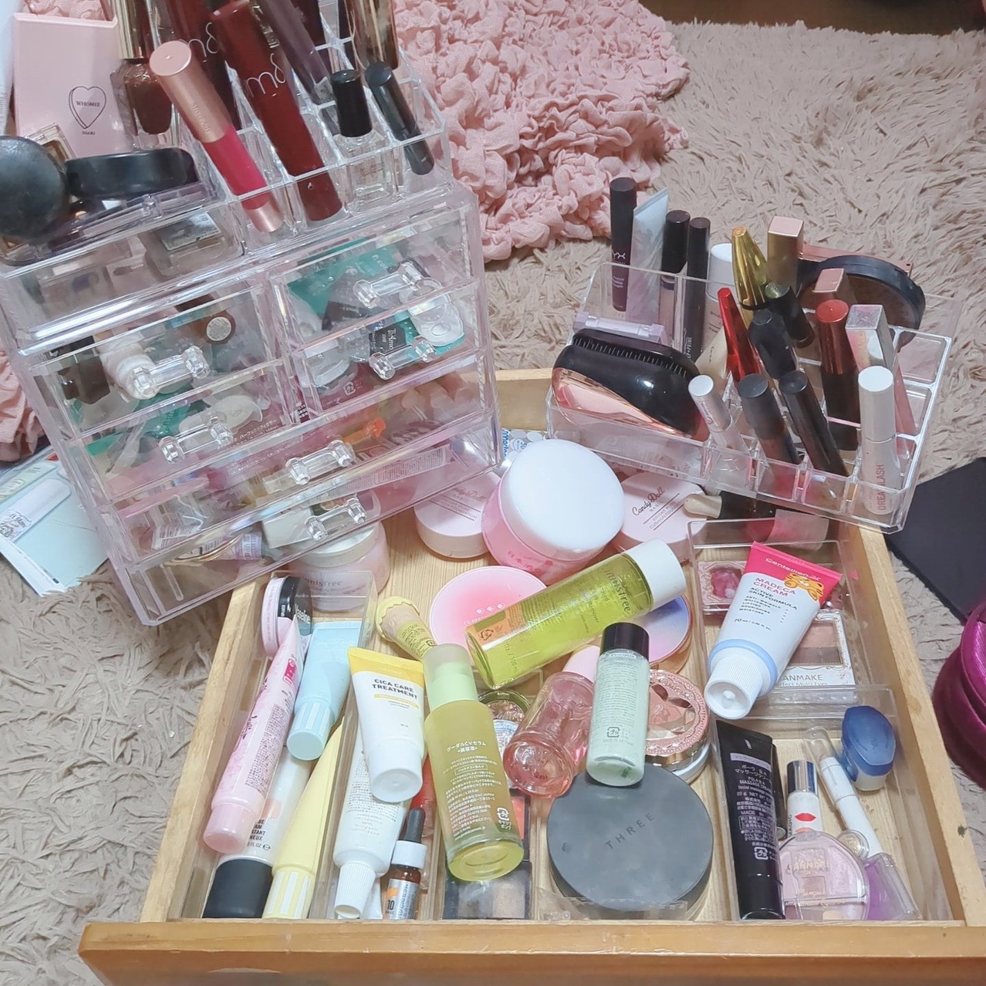 YUI|内側から輝く女神美容🪞💋資格15超美容講師│イメコン on LIPS 「【閲覧注意】コスメコンシェルジュによるコスメ収納✨【befor..」(1枚目)