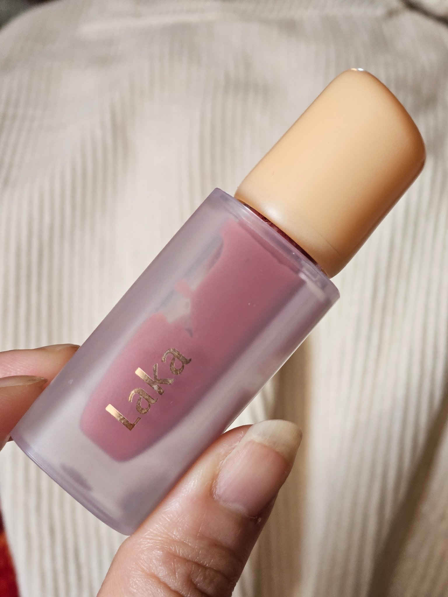 フルーティーグラムティント 102 デューイ/Laka/リップティントを使ったクチコミ（2枚目）