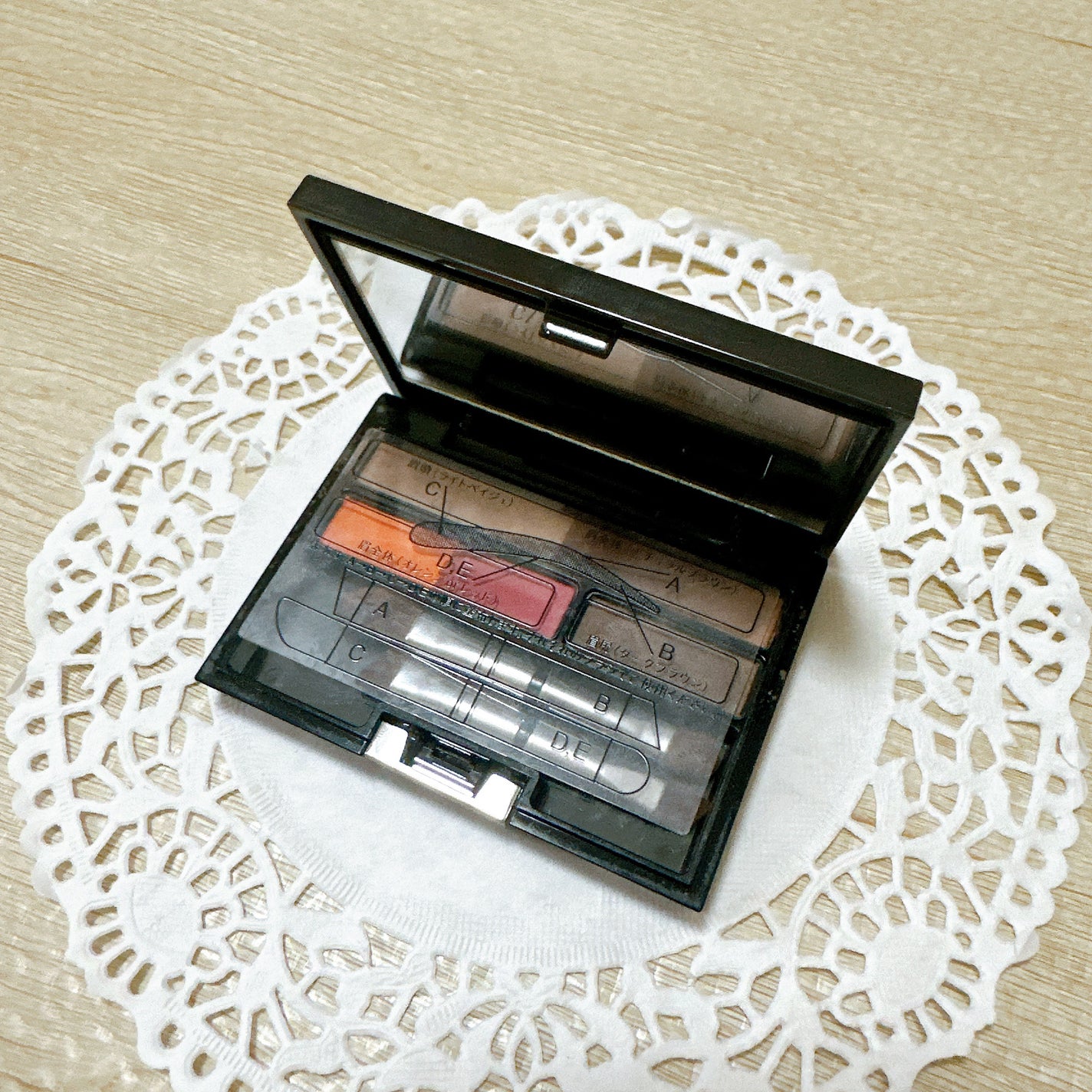 アイブロウ クリエイティブパレット/IPSA/パウダーアイブロウを使ったクチコミ(5枚目)