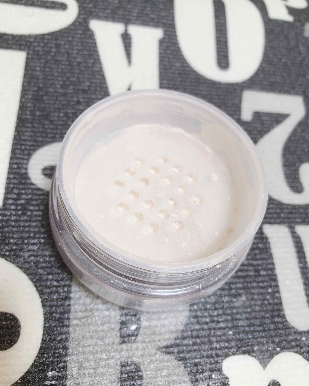 AQ MW フェイスパウダー/DECORTÉ/ルースパウダーを使ったクチコミ(2枚目)