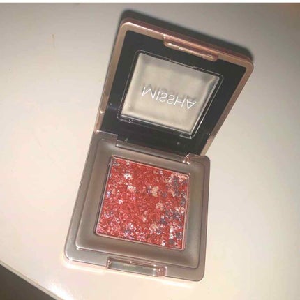 グリッタープリズム シャドウ/MISSHA/グリッターを使ったクチコミ(1枚目)