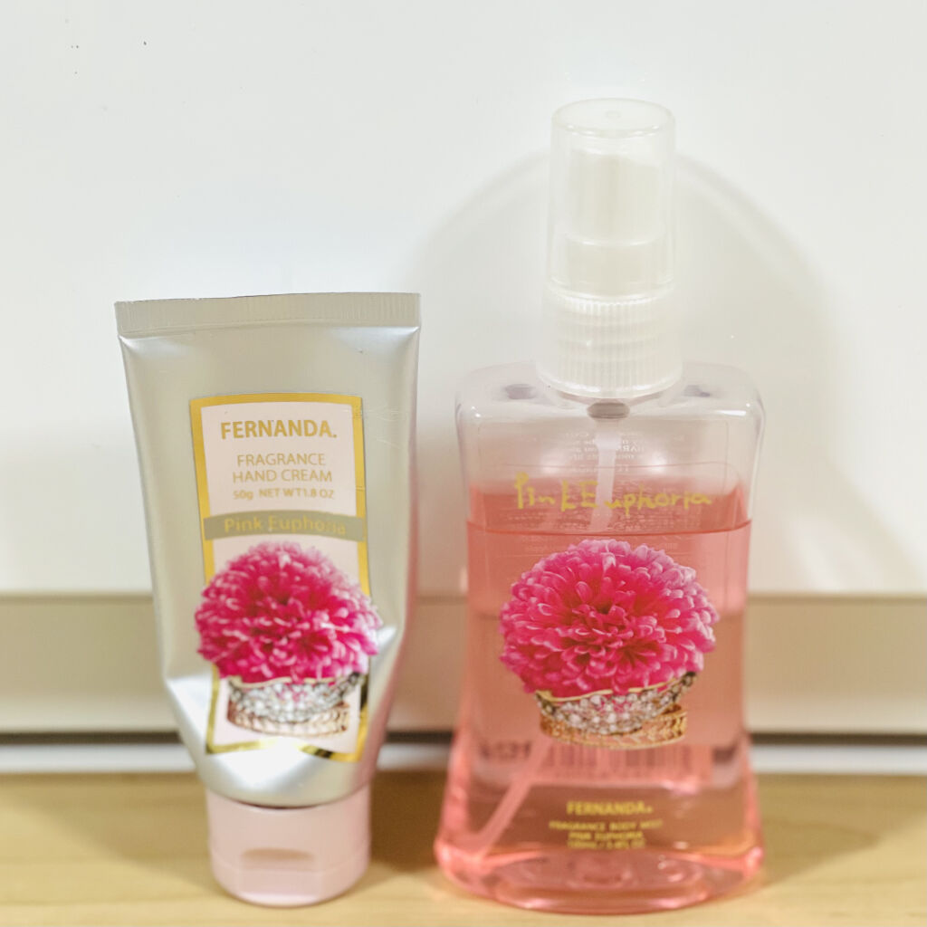 フレグランスハンドクリーム ピンクエウフォリア/フェルナンダ/ハンドクリームを使ったクチコミ（2枚目）