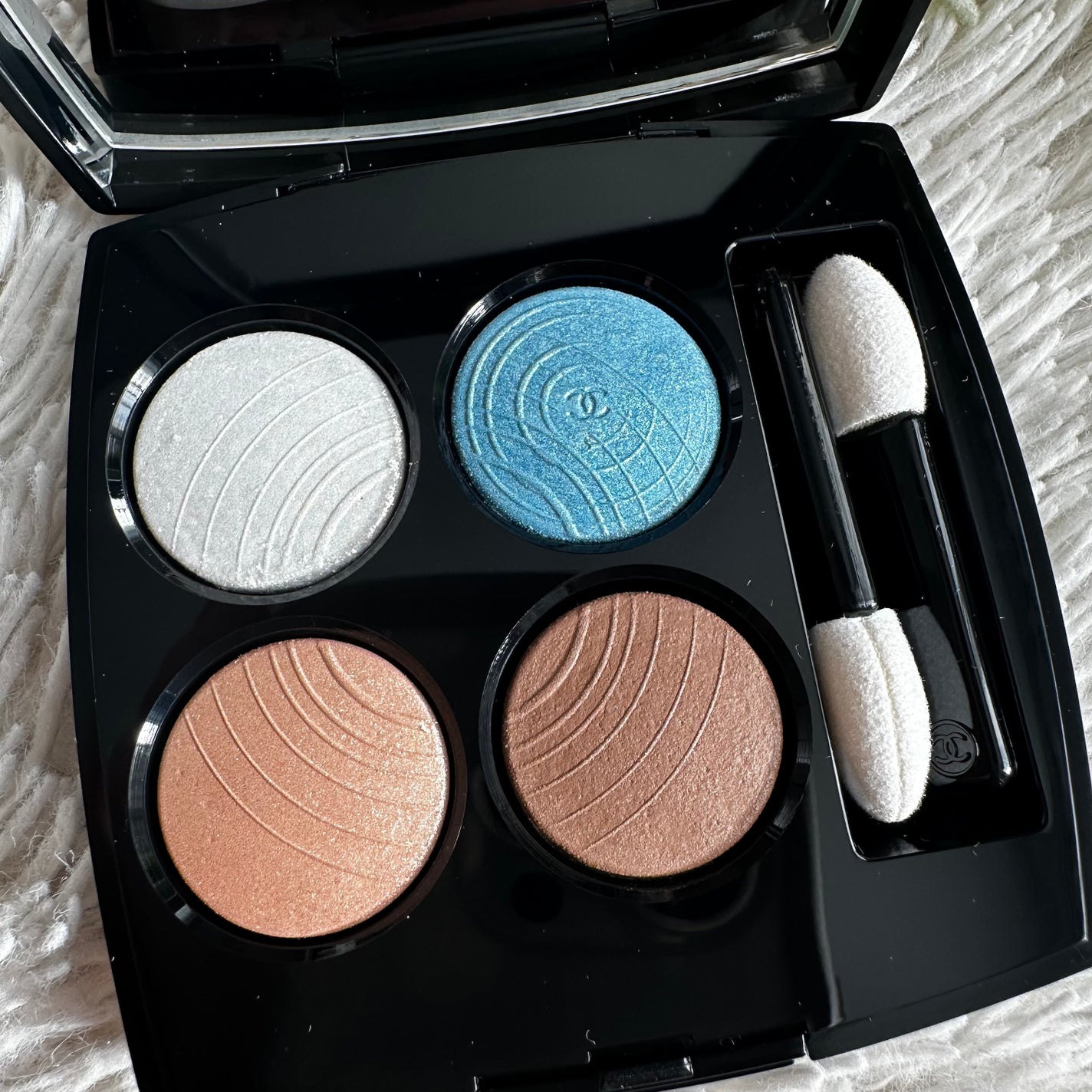 レ キャトル オンブル/CHANEL/アイシャドウパレットを使ったクチコミ(5枚目)