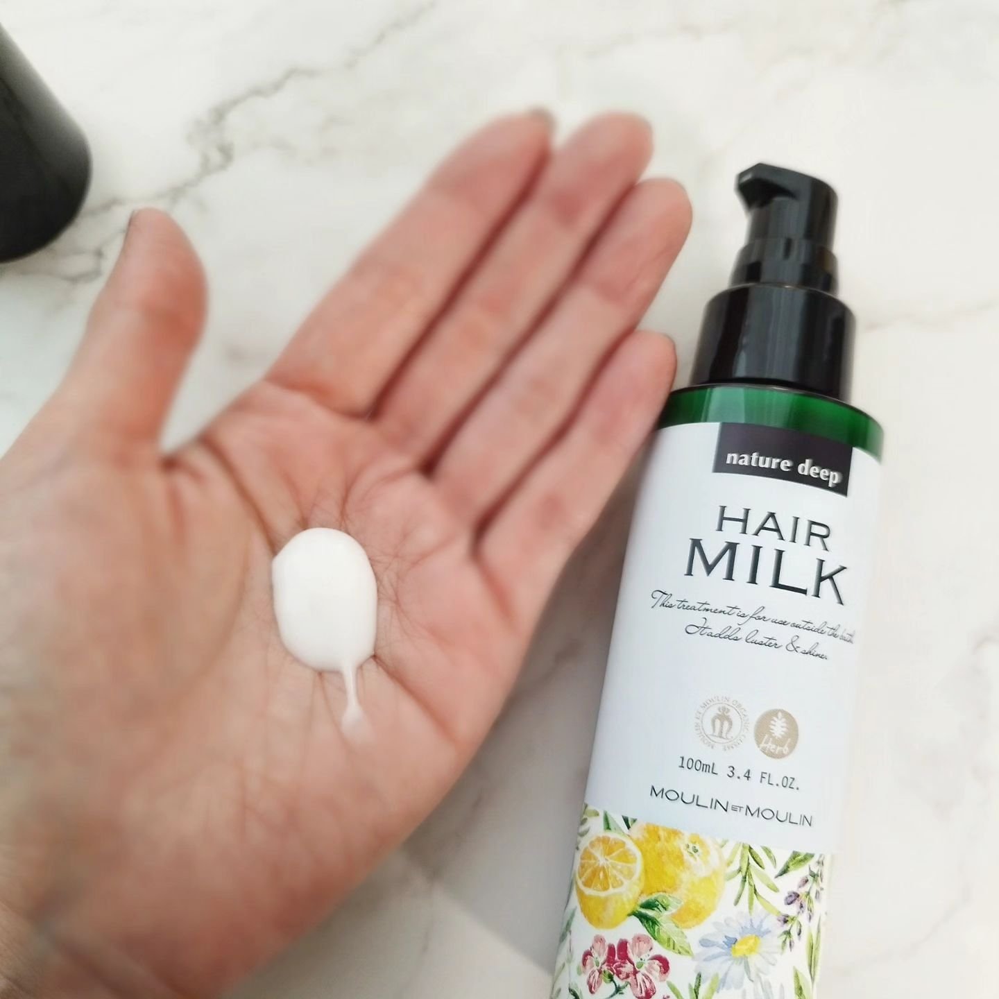 ツヤ髪ミルク/ネイチャーディープ /ヘアミルクを使ったクチコミ（2枚目）