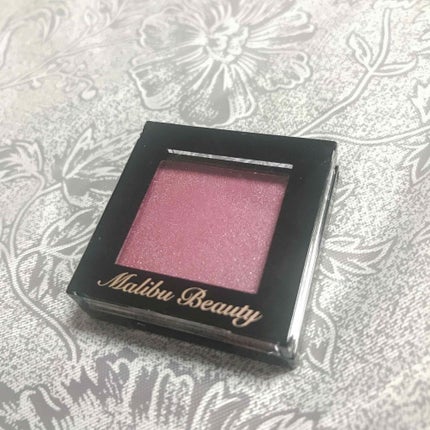 シングルアイシャドウ/マリブビューティー/単色アイシャドウを使ったクチコミ(1枚目)