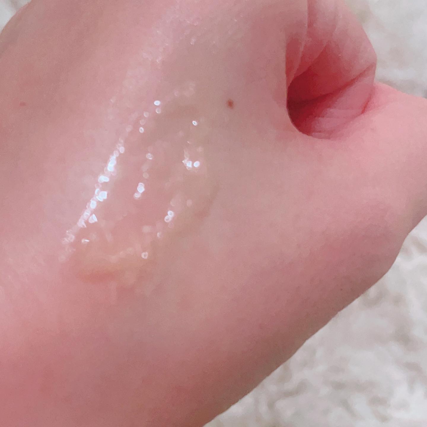 ハリケアコラーゲンサンセラム/VELY VELY/日焼け止めジェルを使ったクチコミ（3枚目）