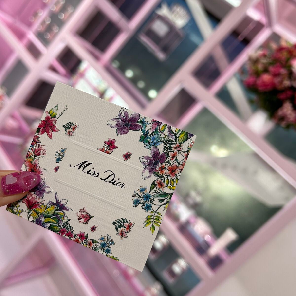 Akari❥パーソナルカラーサロン風鈴 on LIPS 「表参道のDiorポップアップイベントに行ってきました♪マキシマ..」(4枚目)