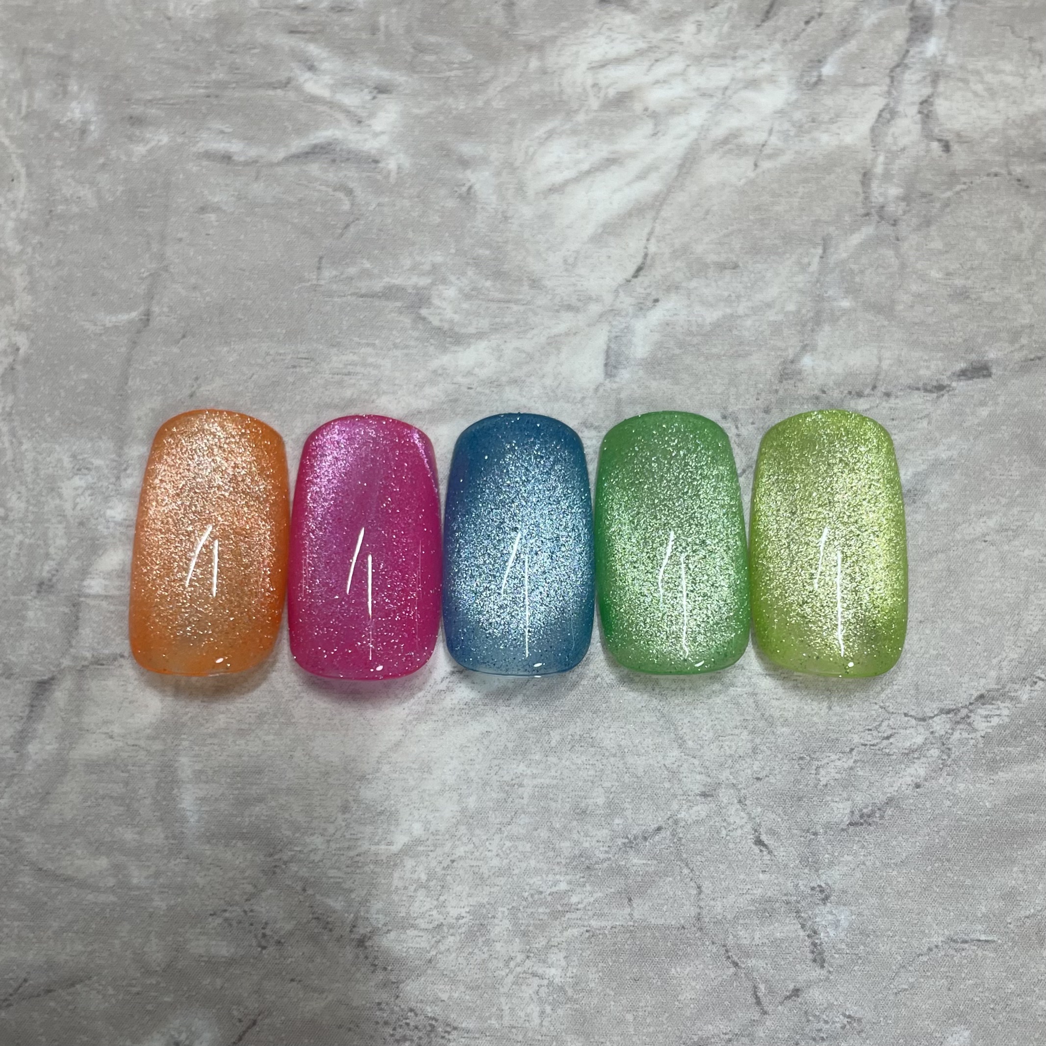 【RE:】 Neon Flash magnet./Beach/ジェルネイルを使ったクチコミ（2枚目）