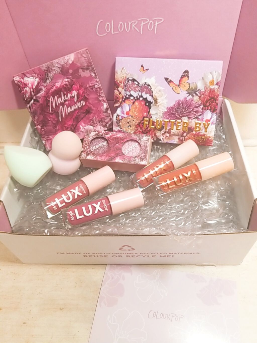 FLUTTER BY/ColourPop/アイシャドウパレットを使ったクチコミ（1枚目）