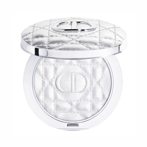 【夏コスメ2025】DIORから「美容液クッションファンデ」と「ジェルパウダー ハイライター」が登場!の画像