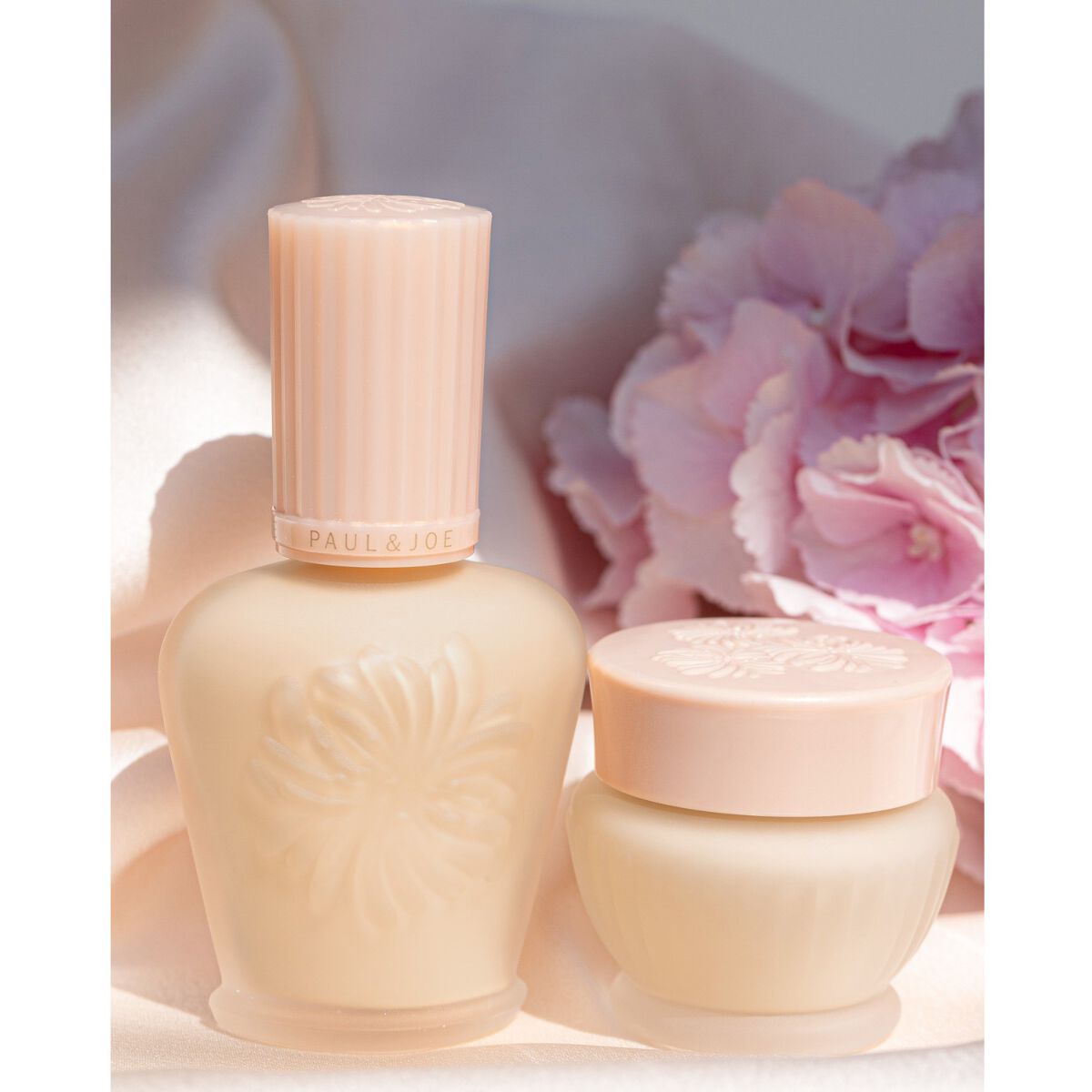 モイスチュアライジング ファンデーション プライマー/PAUL & JOE BEAUTE/化粧下地を使ったクチコミ（1枚目）