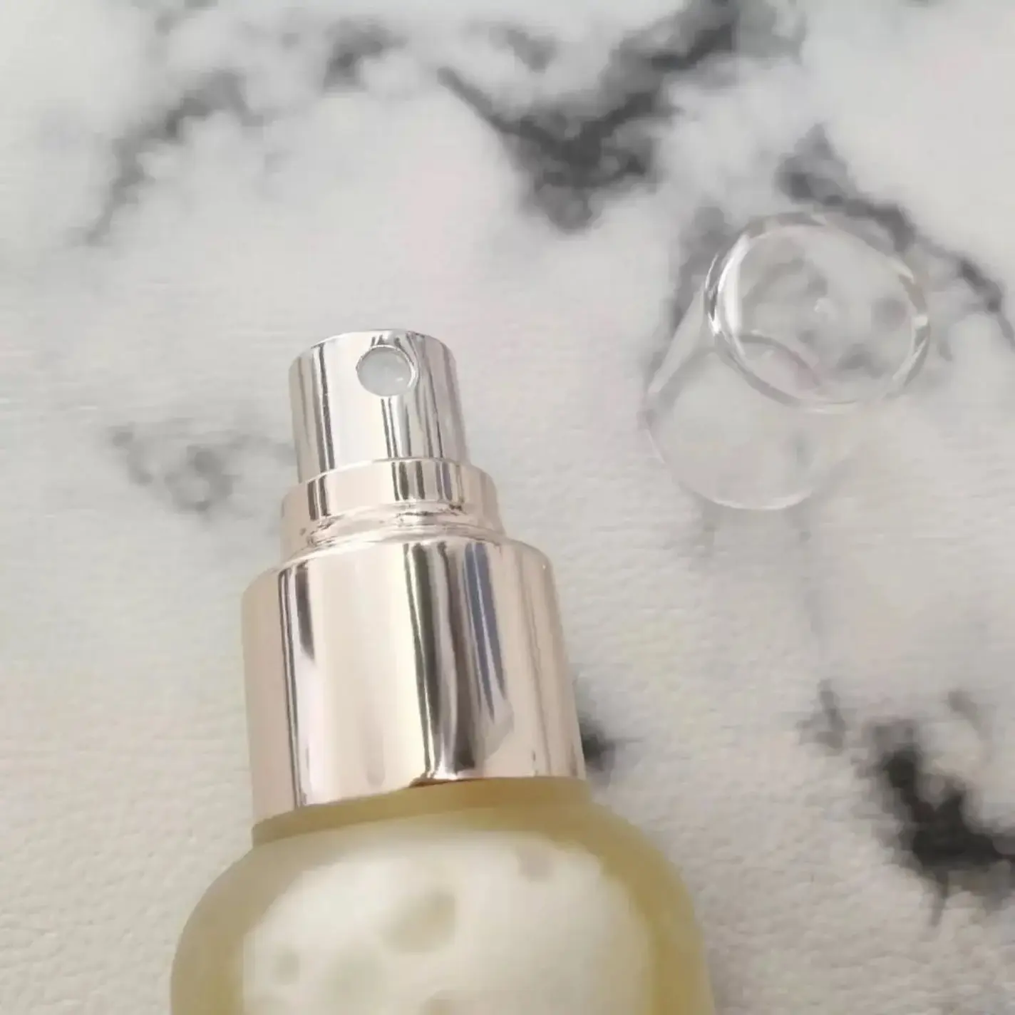 ダルバ ホワイトトリュフファーストスプレーセラム/ダルバ/ミスト状化粧水を使ったクチコミ（3枚目）