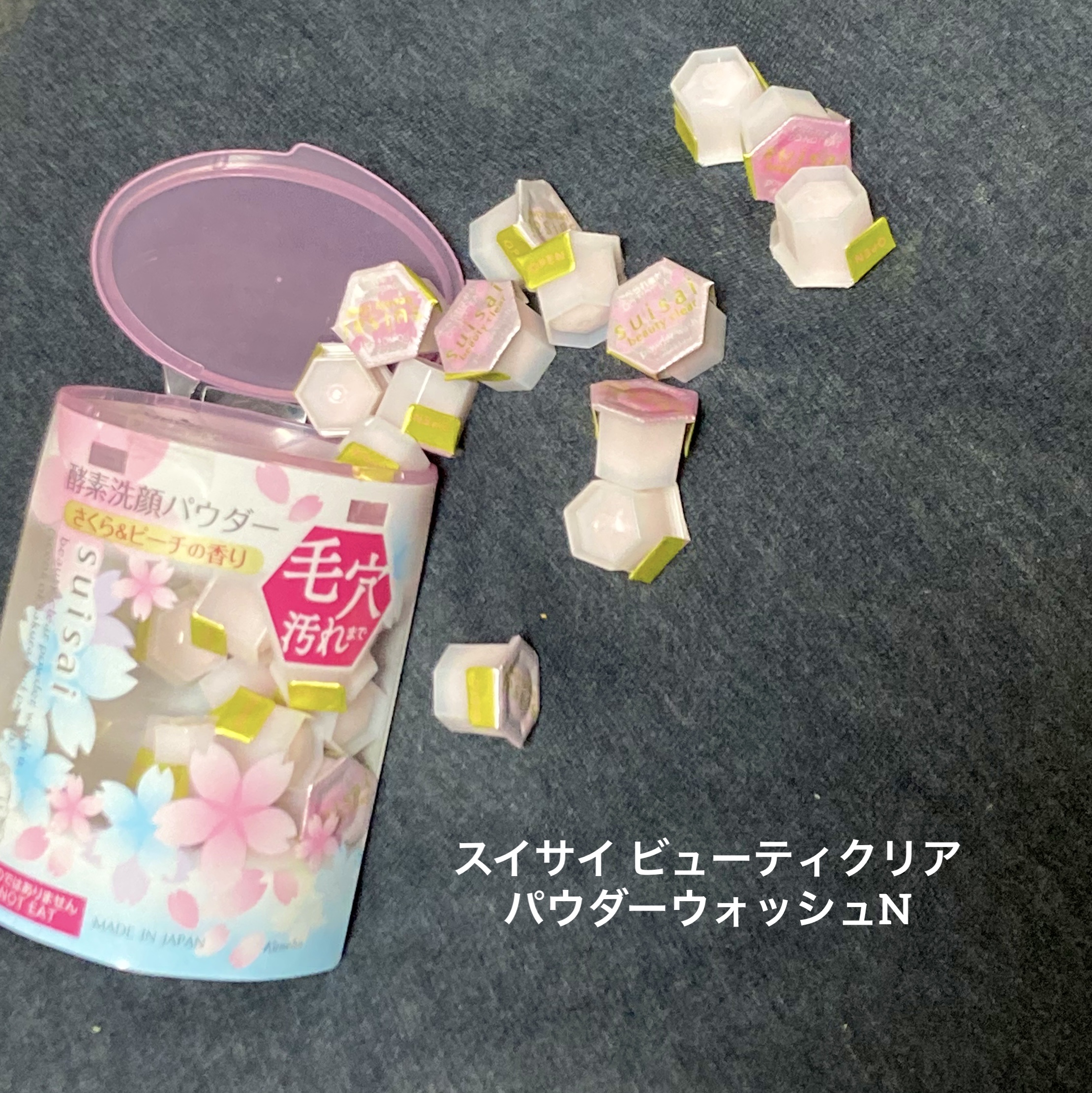 スイサイ ビューティクリア パウダーウォッシュN さくら＆ピーチの香り(限定)/suisai/洗顔パウダーを使ったクチコミ（1枚目）