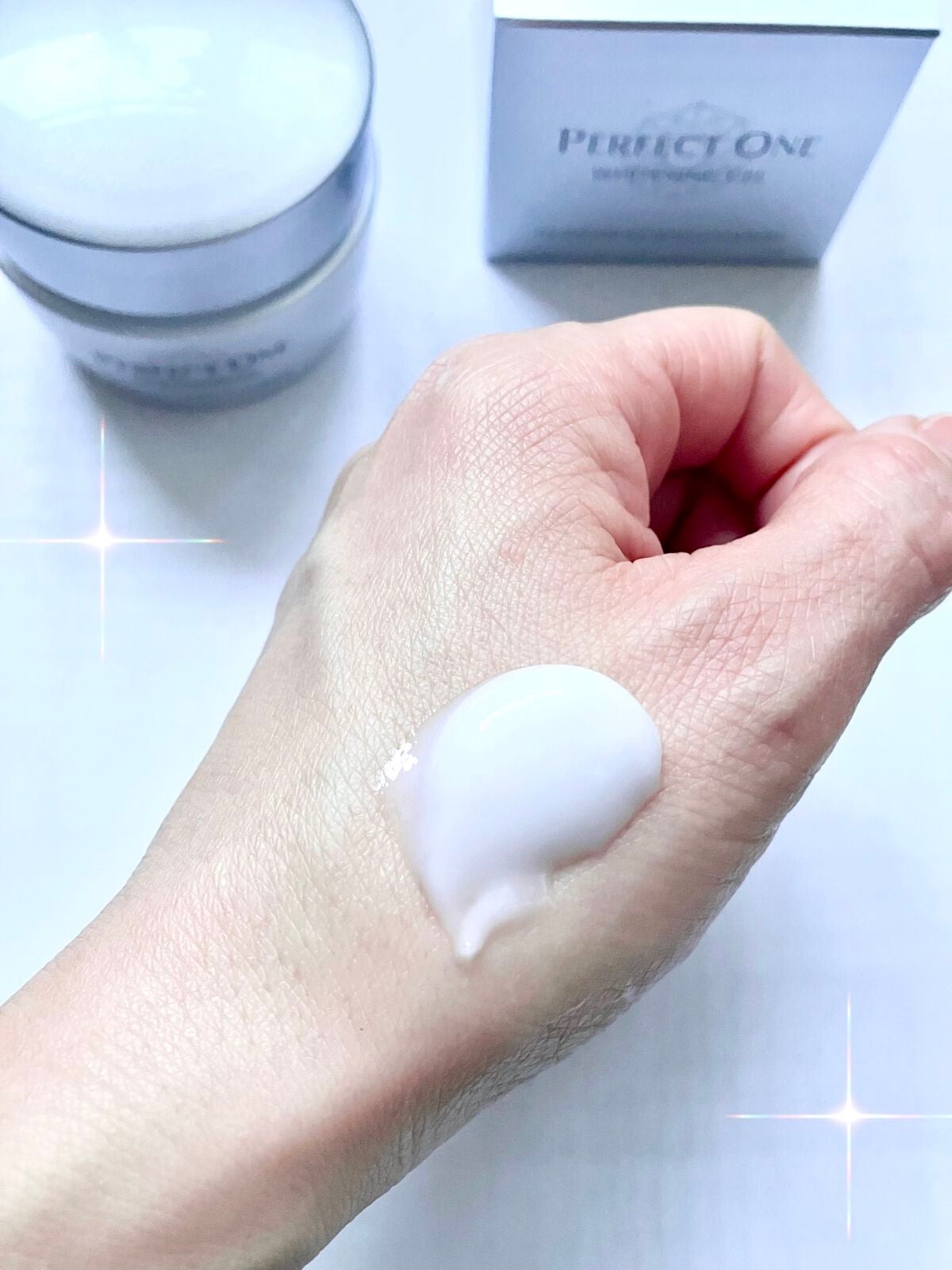 パーフェクトワン 薬用ホワイトニングジェル/パーフェクトワン/オールインワン化粧品を使ったクチコミ(2枚目)