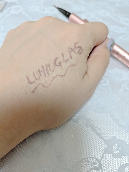 スキルレスライナー/LUMIURGLAS/リキッドアイライナーを使ったクチコミ(4枚目)