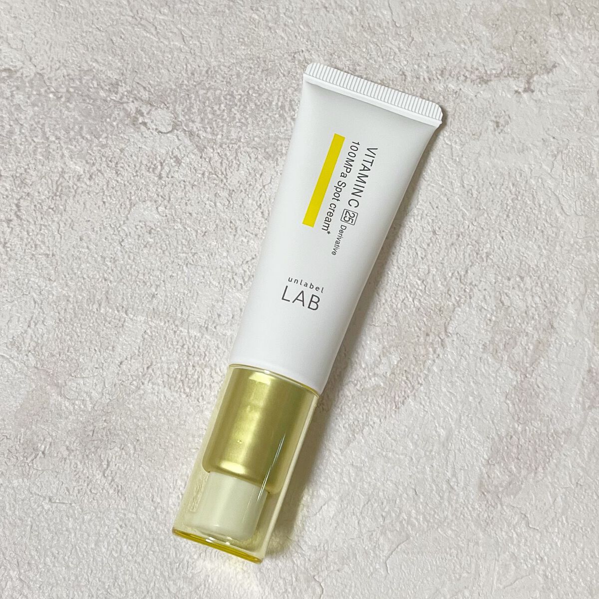 V スポットクリーム /unlabel/フェイスクリームを使ったクチコミ(2枚目)