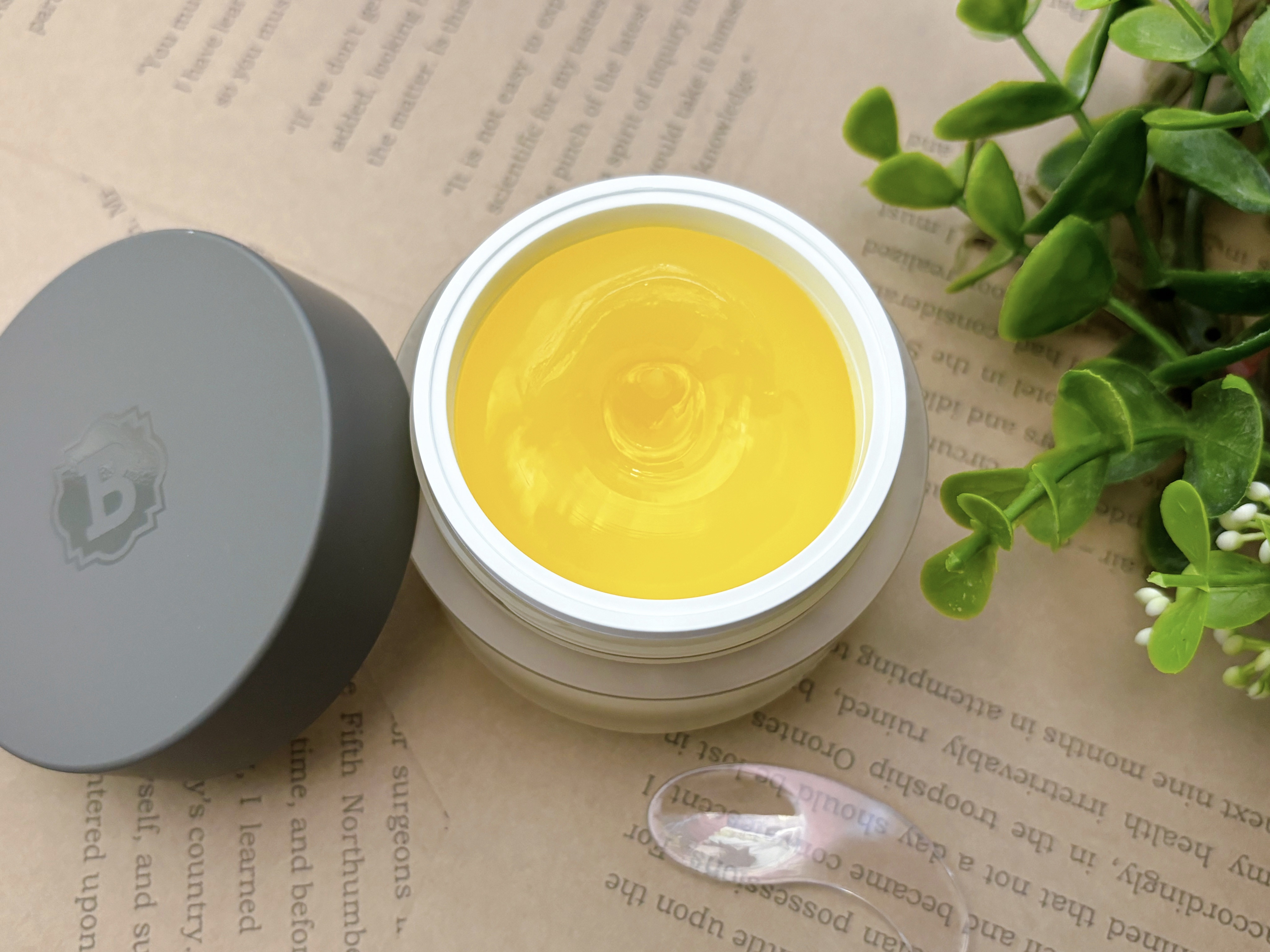 Pressed Serum Gold Apricot/BLITHE/美容液を使ったクチコミ（2枚目）