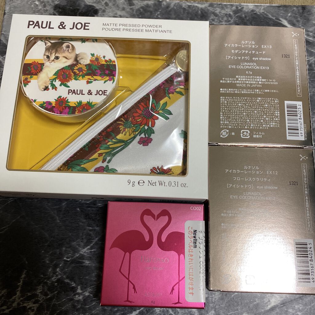 マット プレストパウダー/PAUL & JOE BEAUTE/プレストパウダーを使ったクチコミ（1枚目）