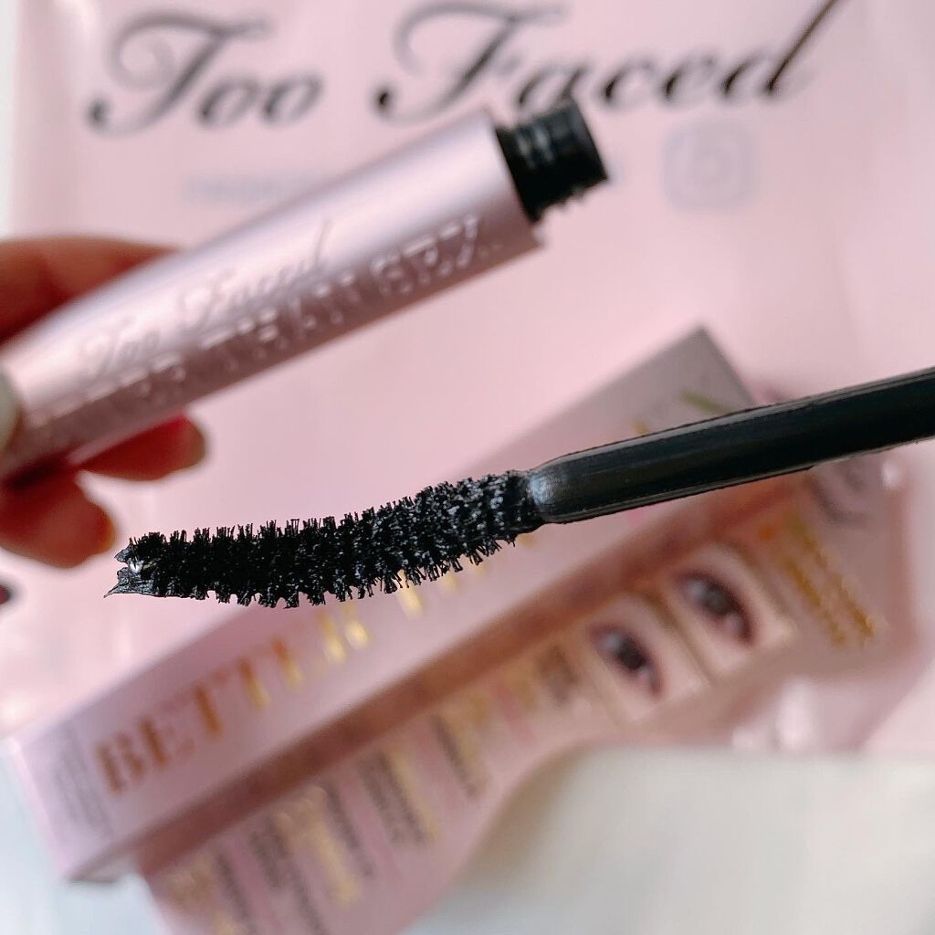 ～トゥー フェイスド ハングオーバー～ ピロー バーム リップ トリートメント/Too Faced/リップ美容液を使ったクチコミ（3枚目）