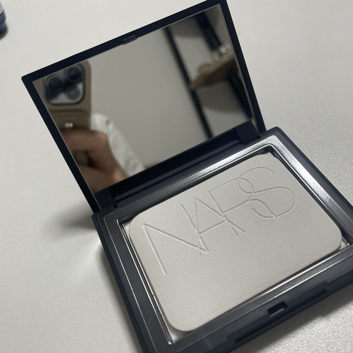 ライトリフレクティングセッティングパウダー　プレスト　N/NARS/プレストパウダーを使ったクチコミ（3枚目）