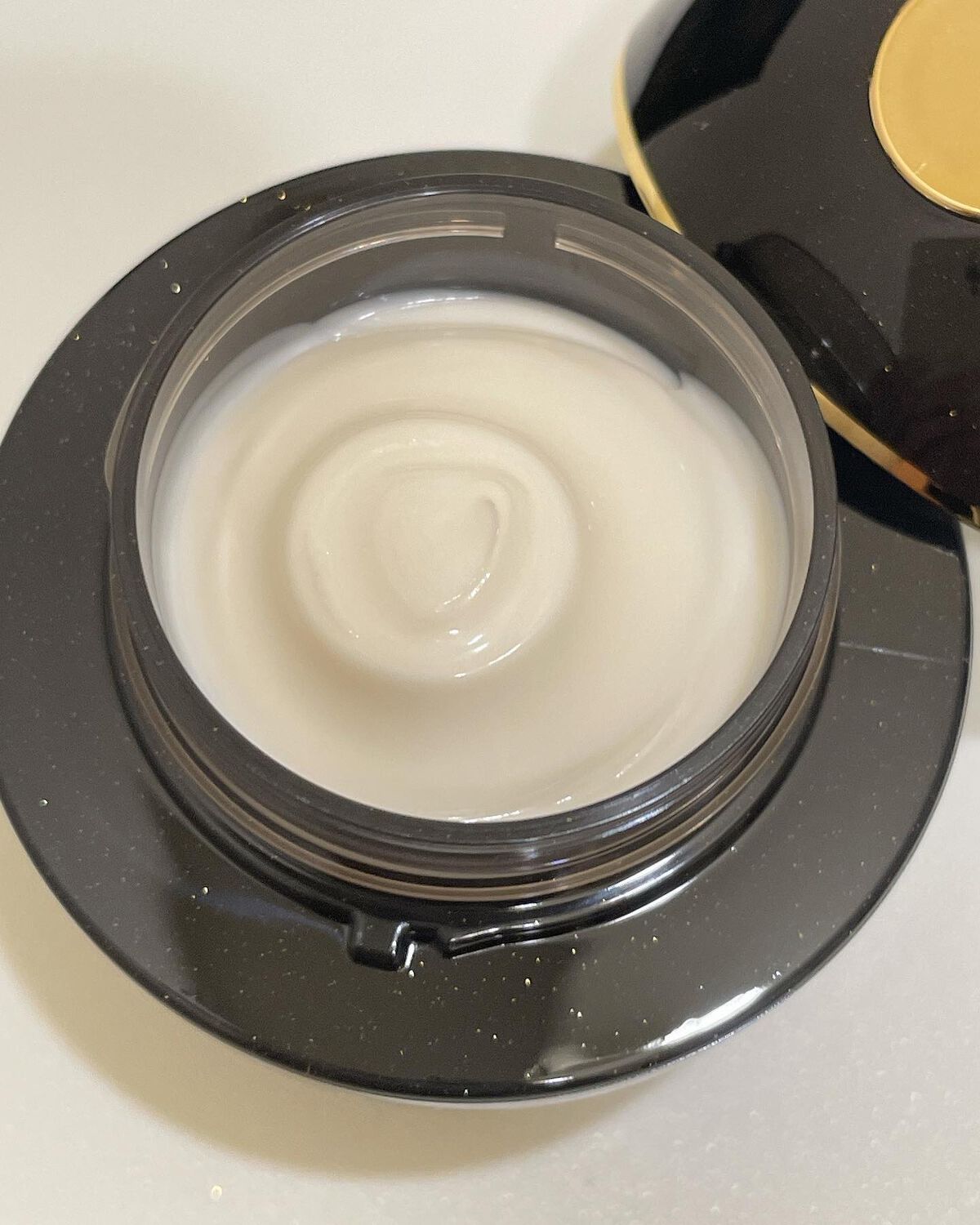 プレミアムパーフェクトクリーム/ライスフォース/フェイスクリームを使ったクチコミ（2枚目）