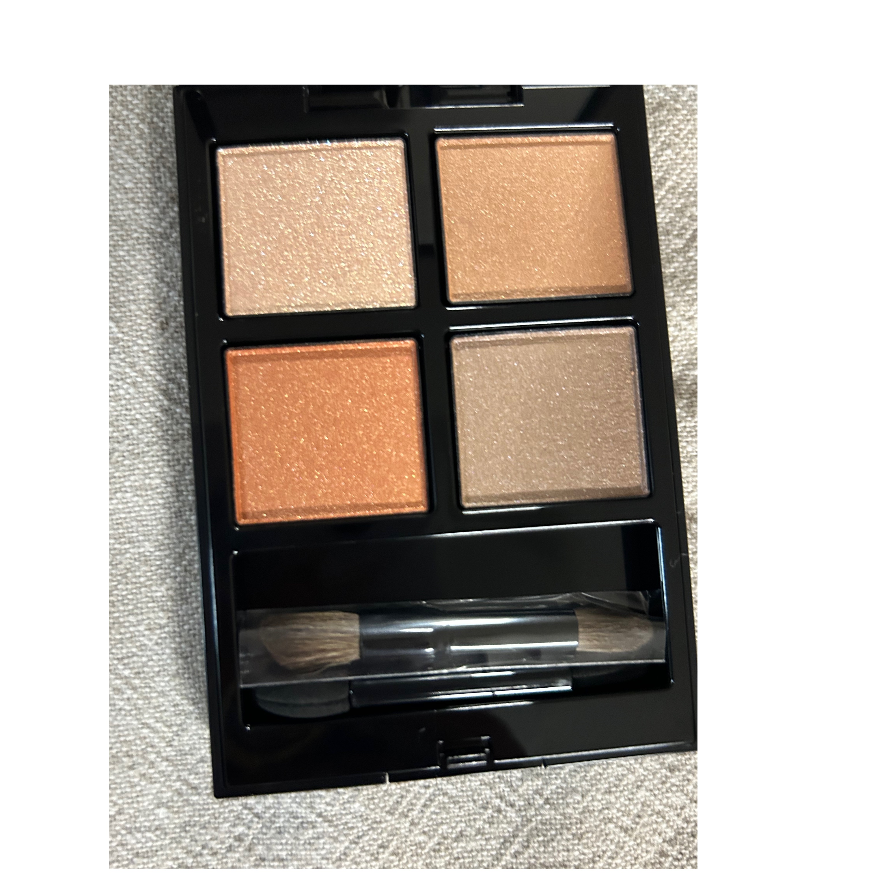 アディクション　ザ アイシャドウ パレット 101 Nostalgic Summer/ADDICTION/アイシャドウパレットを使ったクチコミ（2枚目）