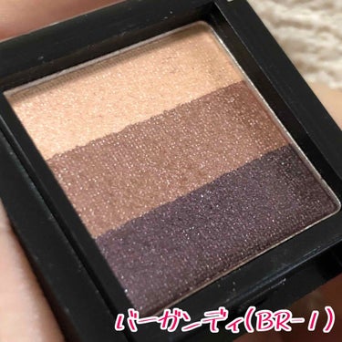 UR GLAM　GRADATION EYESHADOW/U R GLAM/パウダーアイシャドウを使ったクチコミ（2枚目）