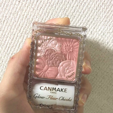 グロウフルールチークス/キャンメイク/パウダーチークを使ったクチコミ(1枚目)