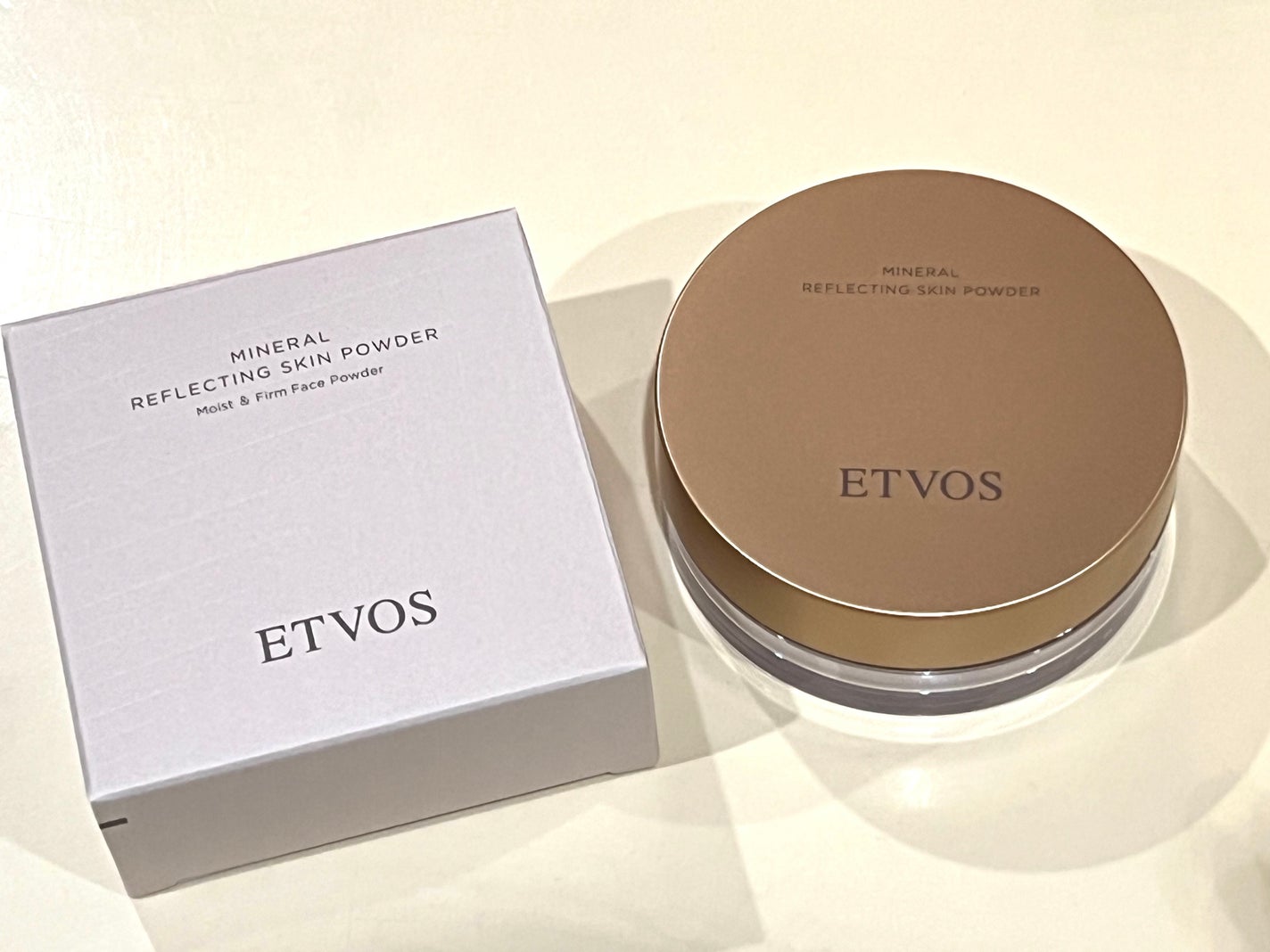 ミネラルリフレクティングスキンパウダー/エトヴォス/ルースパウダーを使ったクチコミ(1枚目)