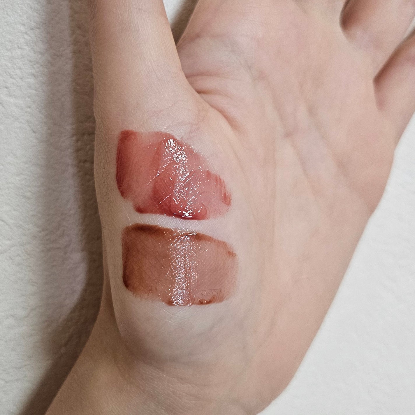 アンドバイロムアンド グラッシーボムティント/&nd by rom&nd/リップティントを使ったクチコミ(2枚目)