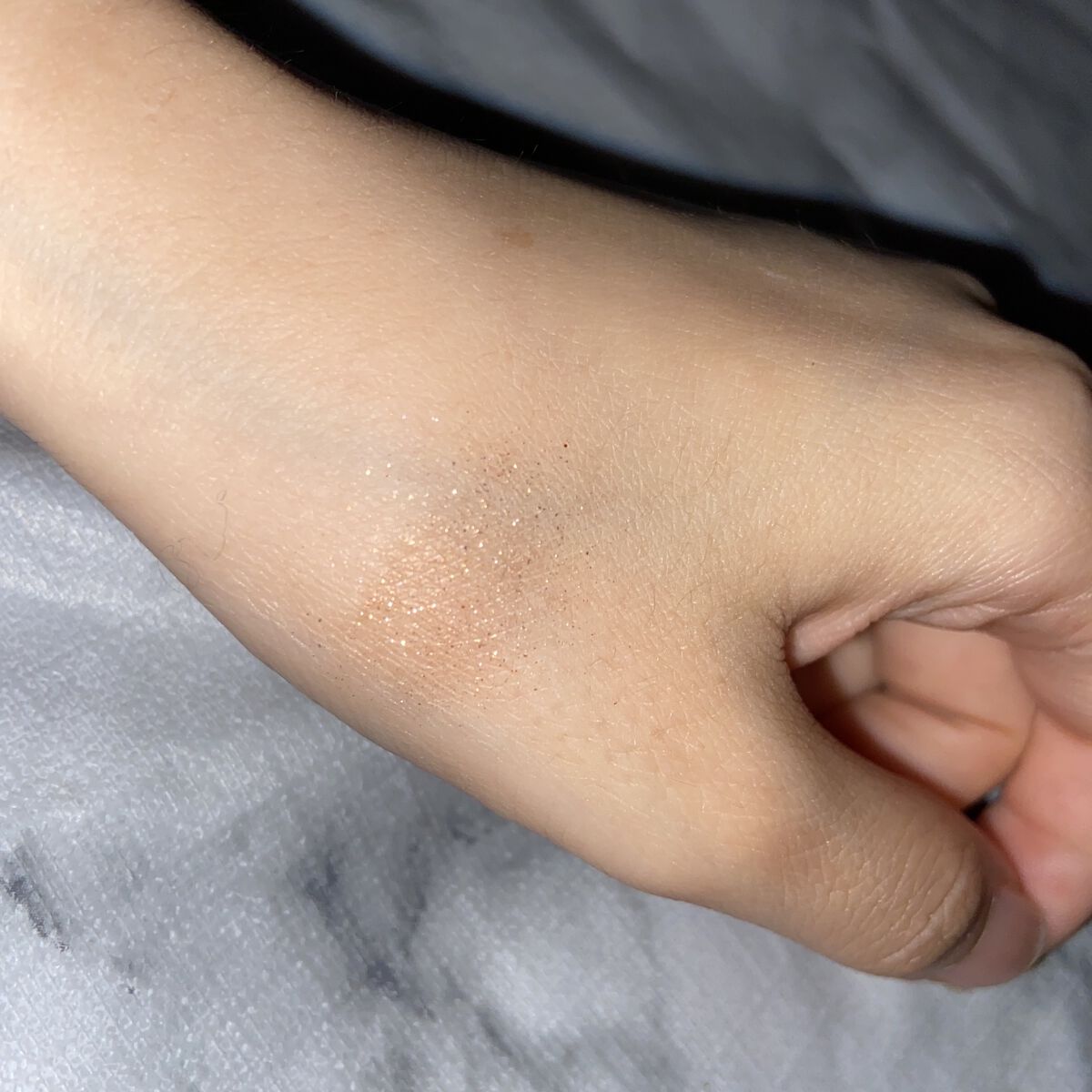 セルフィーフィックスピグメント 03 ピンナップ/Witch's Pouch/単色アイシャドウを使ったクチコミ（2枚目）