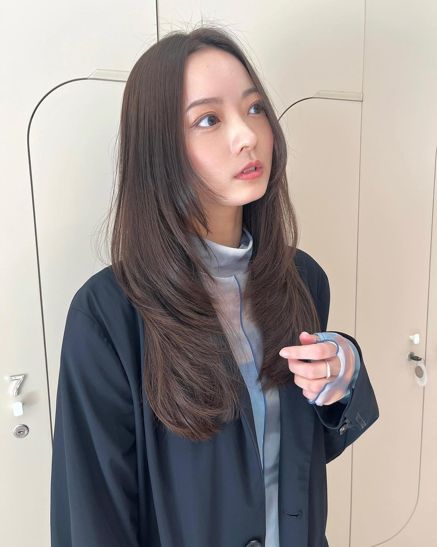 HARUNA on LIPS 「.大人なナチュラルヘア✨.韓国っぽく🌟ワンカールでやりすぎない..」(4枚目)