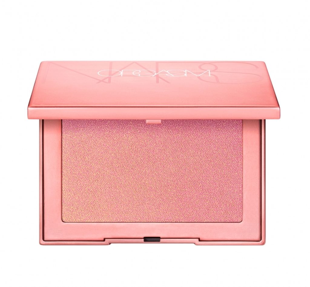 ブラッシュ 3998