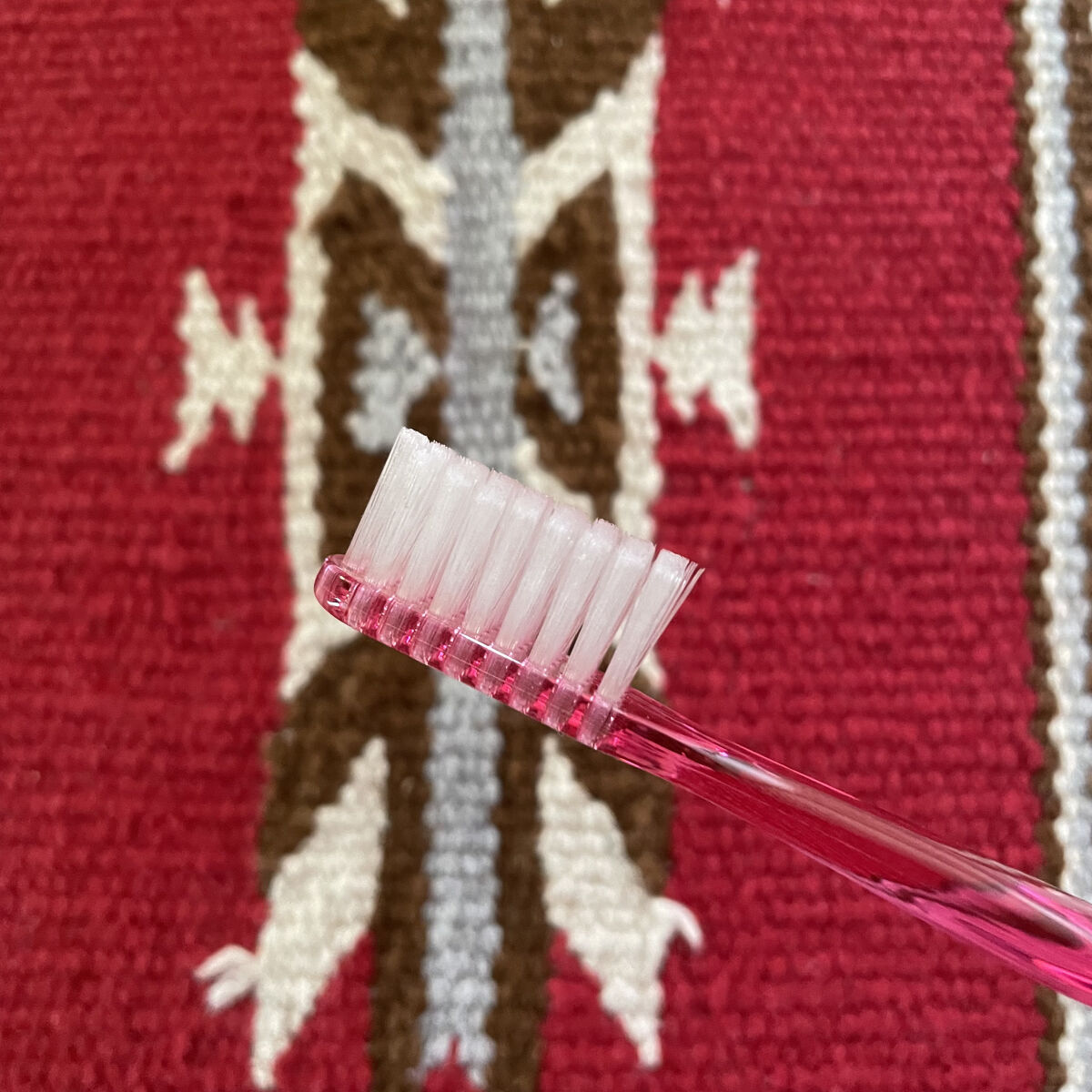 GUM デンタルブラシ #409のクチコミ「GUM歯ブラシ#409
薬局で200円程度

────────────

日本歯科医師会推奨商.....」（3枚目）