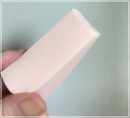メイクアップスポンジ(バリューパック ウェッジ型 30個)/DAISO/パフ・スポンジを使ったクチコミ(2枚目)