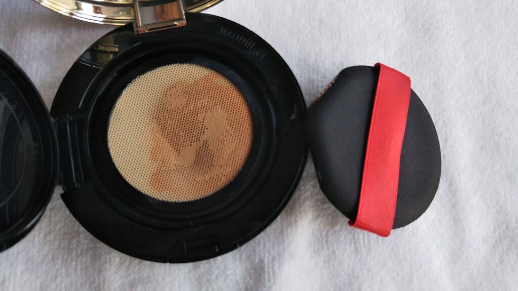 ドラマティックジェリーコンパクト/マキアージュ/クッションファンデーションを使ったクチコミ(2枚目)