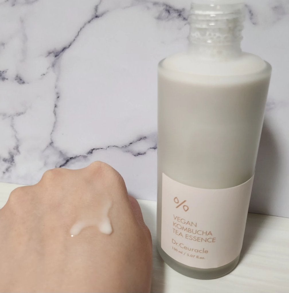 ヴィーガンコンブチャ ティー エッセンス/Dr.Ceuracle/オールインワン化粧品を使ったクチコミ(3枚目)