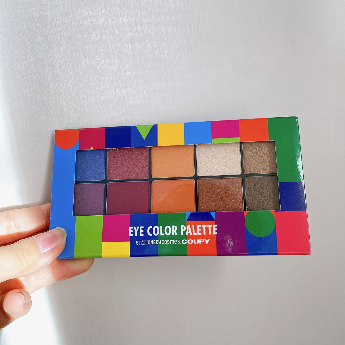 クーピー柄 アイカラーパレット/ステーショナリーコスメ/アイシャドウパレットを使ったクチコミ（1枚目）