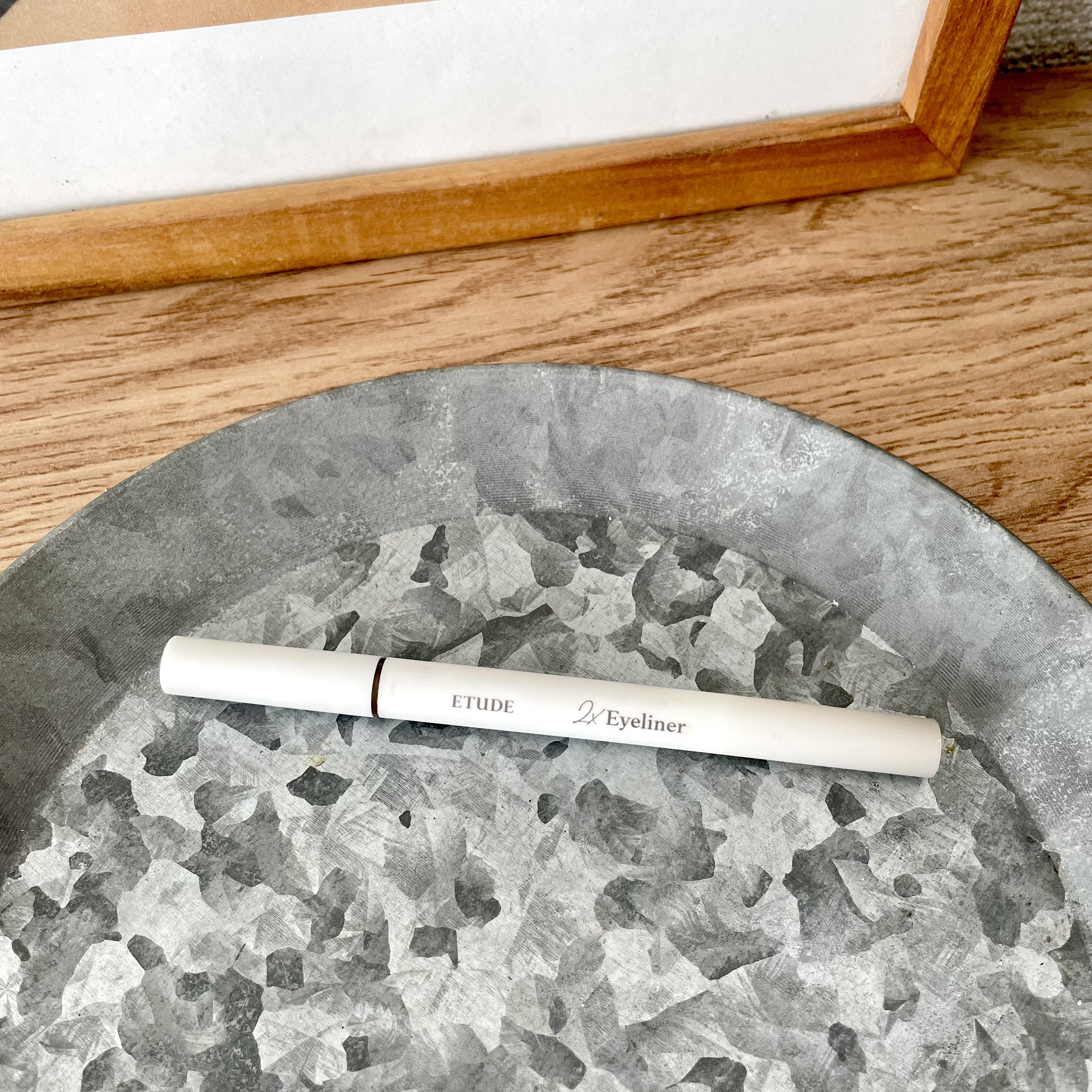 ETUDE シェーディングライナーのクチコミ「メガ割でマスカラを購入した際についてきたアイライナー。
何も情報をいれず使ってみたら、最高すぎ.....」（1枚目）