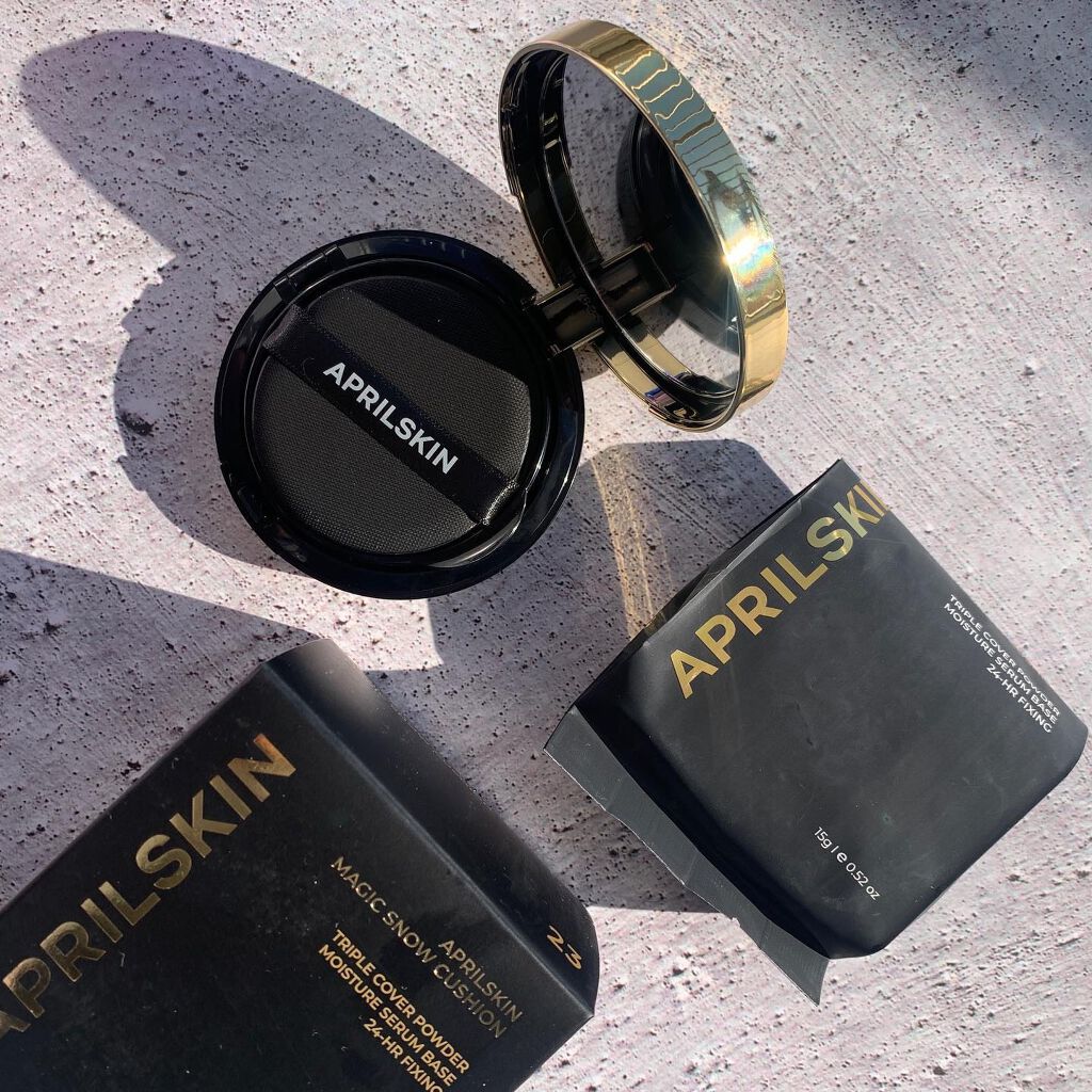 マジックスノークッションブラック 3.0/APRILSKIN/クッションファンデーションを使ったクチコミ(4枚目)