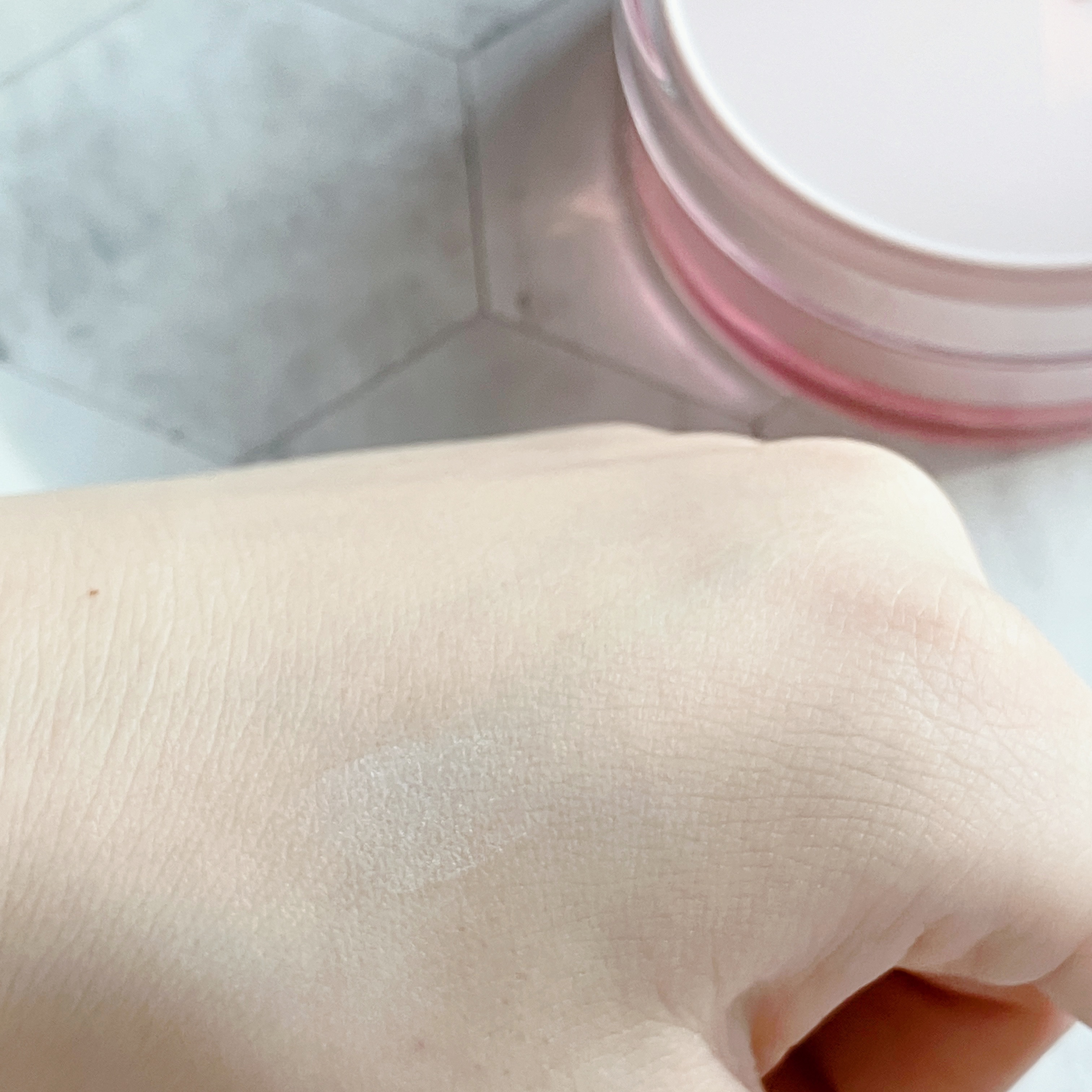 ウォンジョンヨ　メタルシャワーペンシル/Wonjungyo/スティックアイシャドウを使ったクチコミ（2枚目）