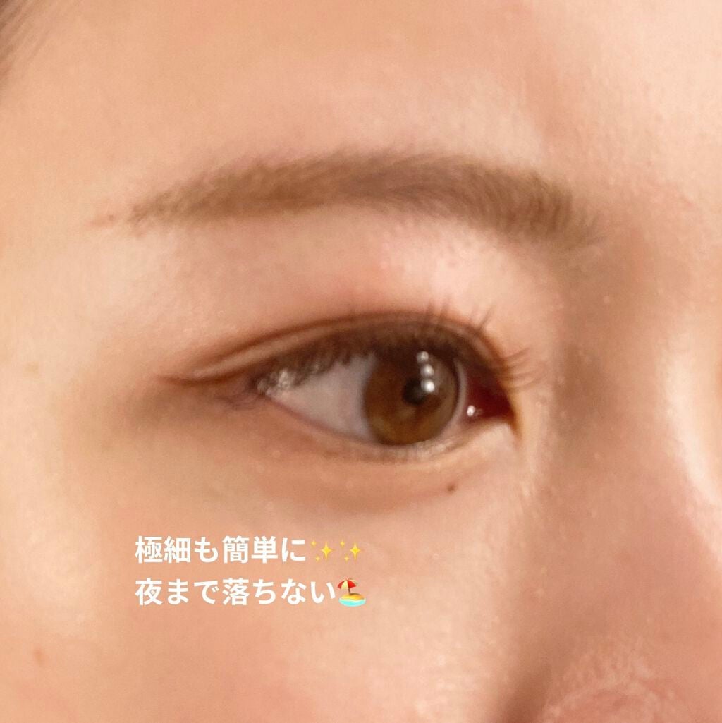 「密着アイライナー」ショート筆リキッド/デジャヴュ/リキッドアイライナーを使ったクチコミ(2枚目)