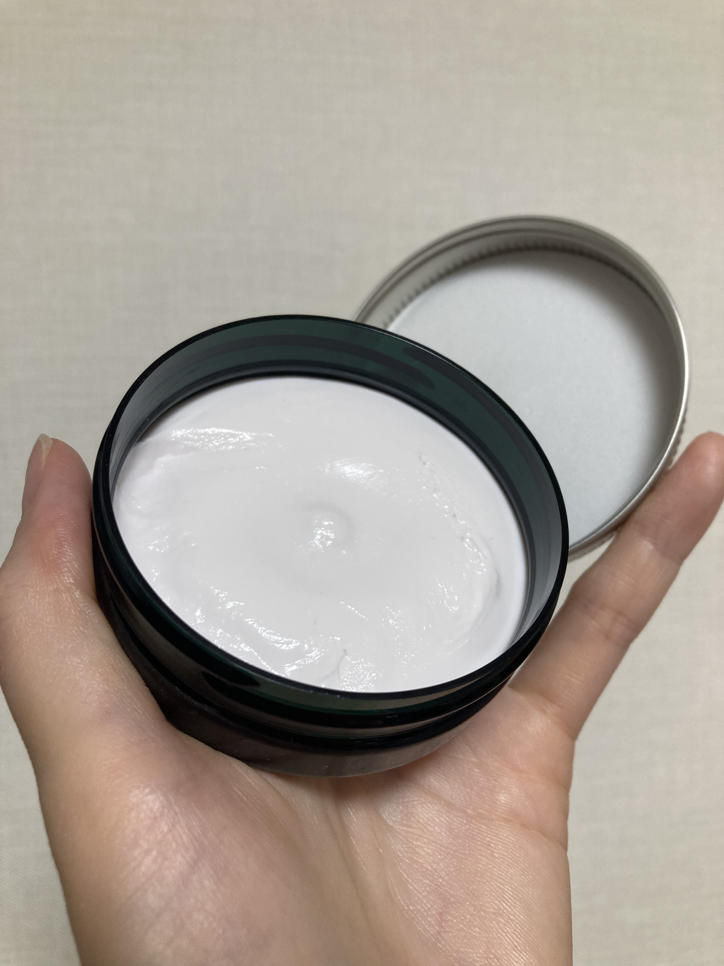ボディバター ブリティッシュローズ 50ml/THE BODY SHOP/ボディクリームを使ったクチコミ（3枚目）
