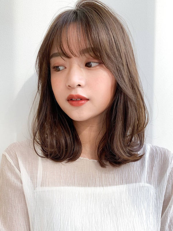 【出目はメイクで隠す】解消メイクの方法&一重・奥二重のポイントを徹底解説!奥目との違いやおすすめ人気コスメ10選も