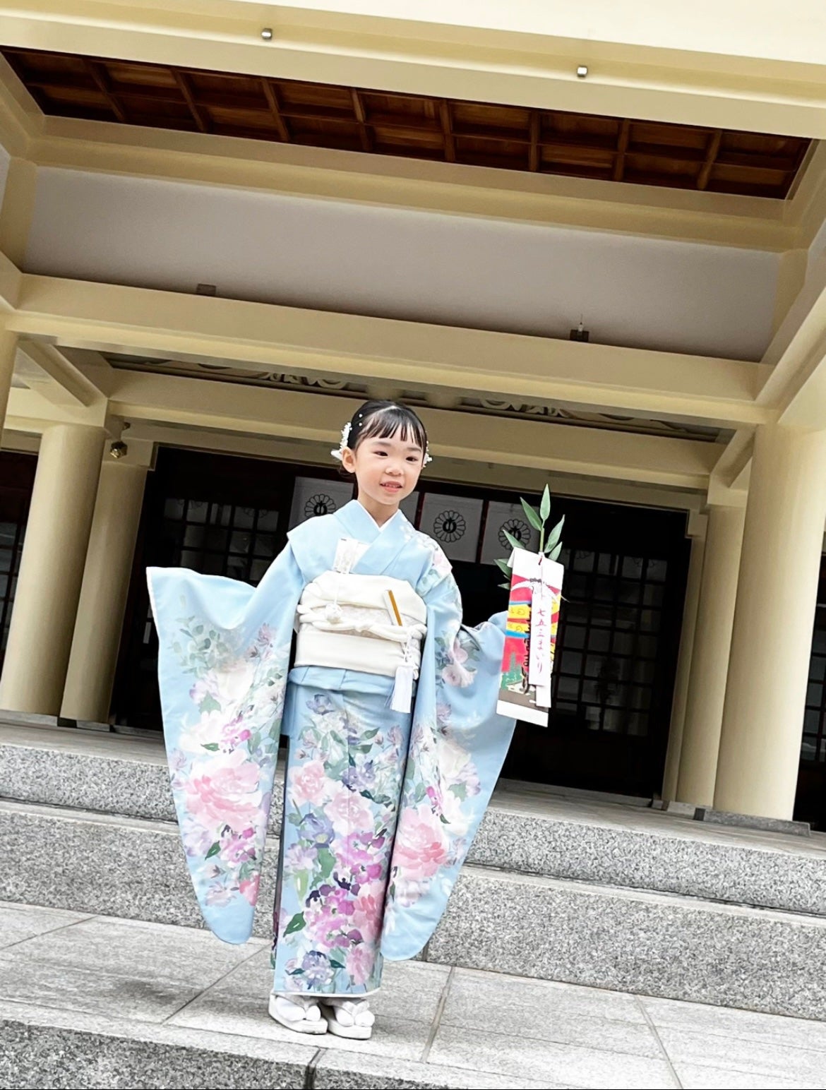 Yuki on LIPS 「昨日は七五三でした👘✨髪型はきっちりまとめたアレンジに😍パール..」(1枚目)