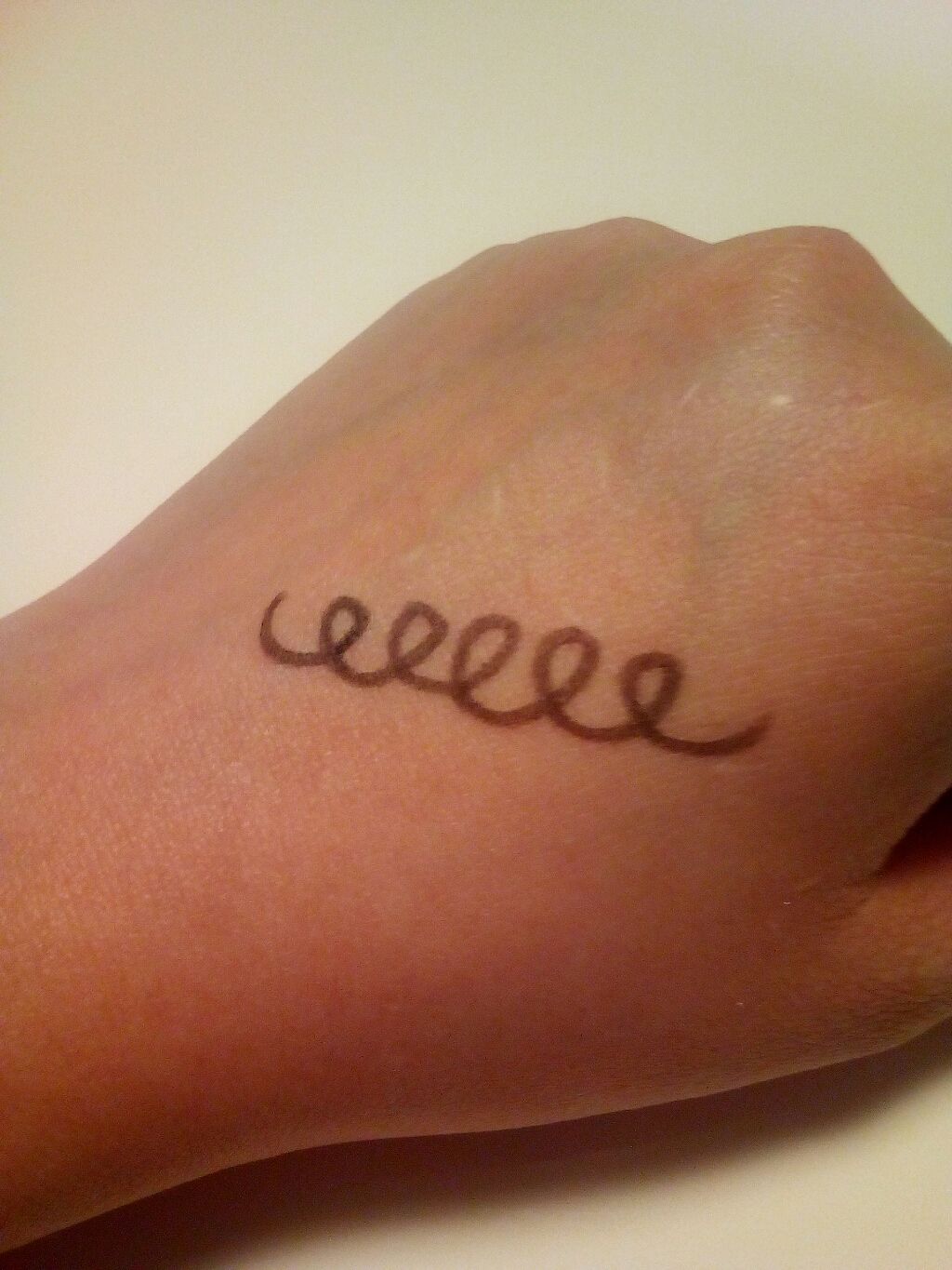 「密着アイライナー」クリームペンシル/デジャヴュ/ペンシルアイライナーを使ったクチコミ(3枚目)