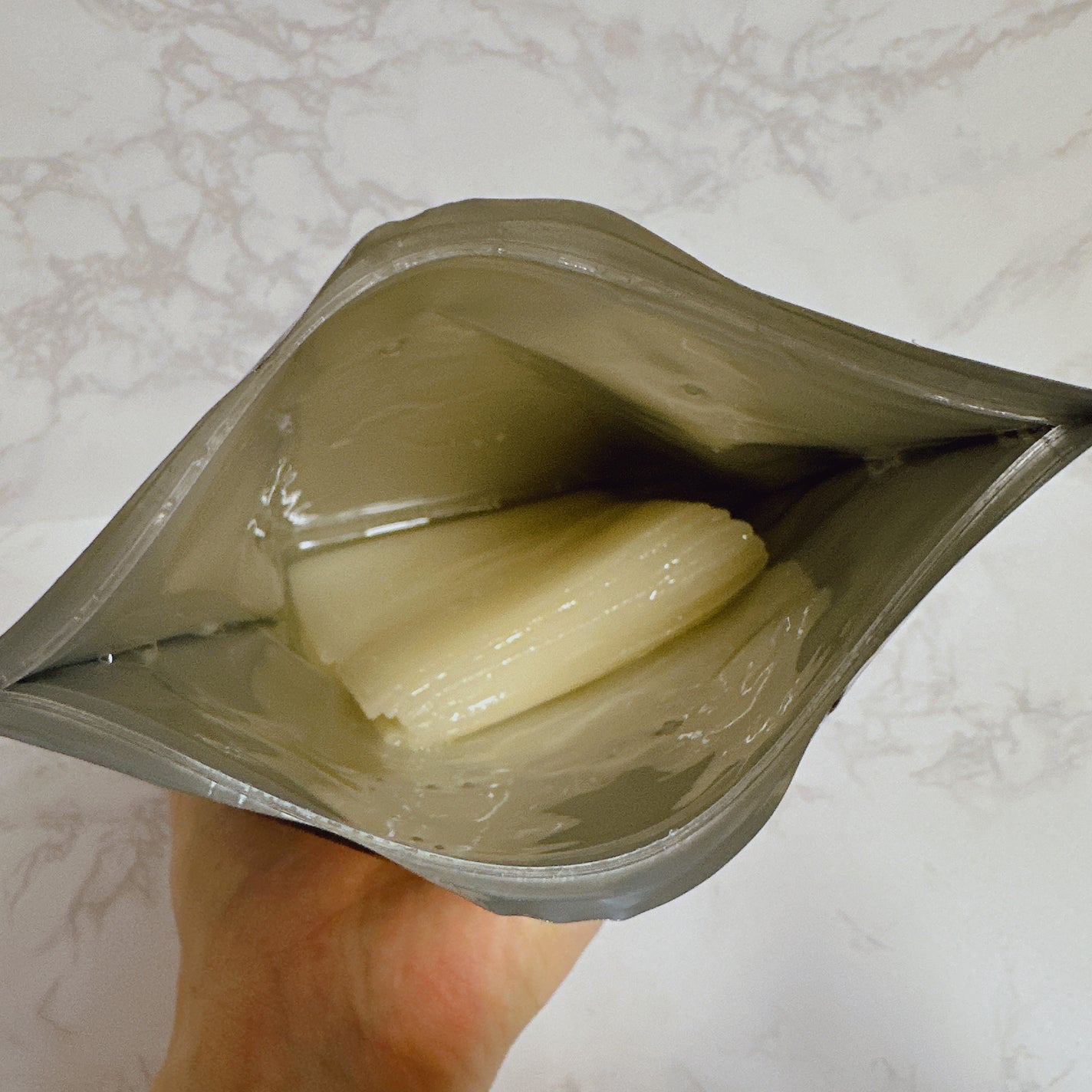 シートマスク ヒト幹細胞×VC200/CICIBELLA/シートマスク・パックを使ったクチコミ(2枚目)