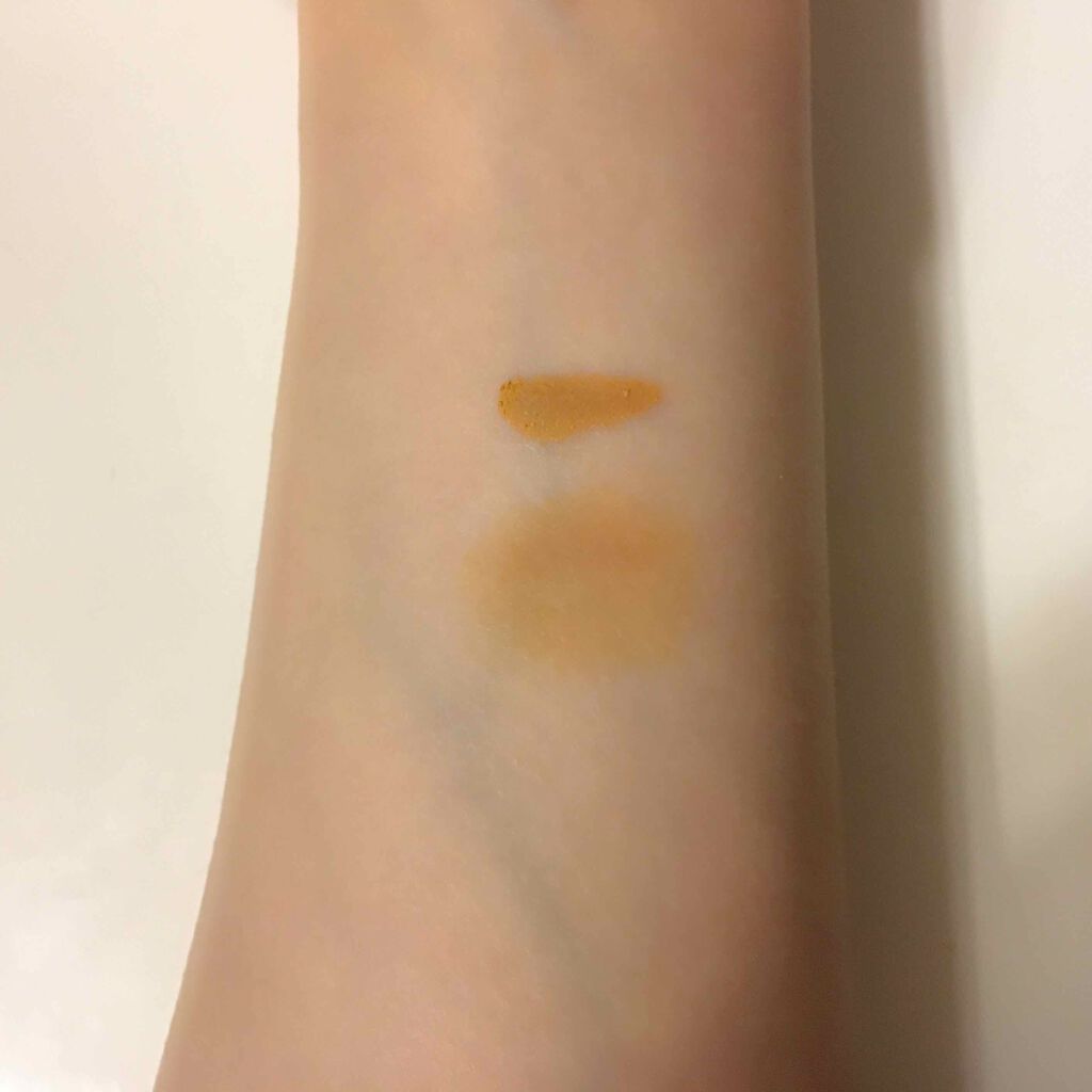 ミニエアリーディップパウダー/Fujiko/単色アイシャドウを使ったクチコミ（2枚目）