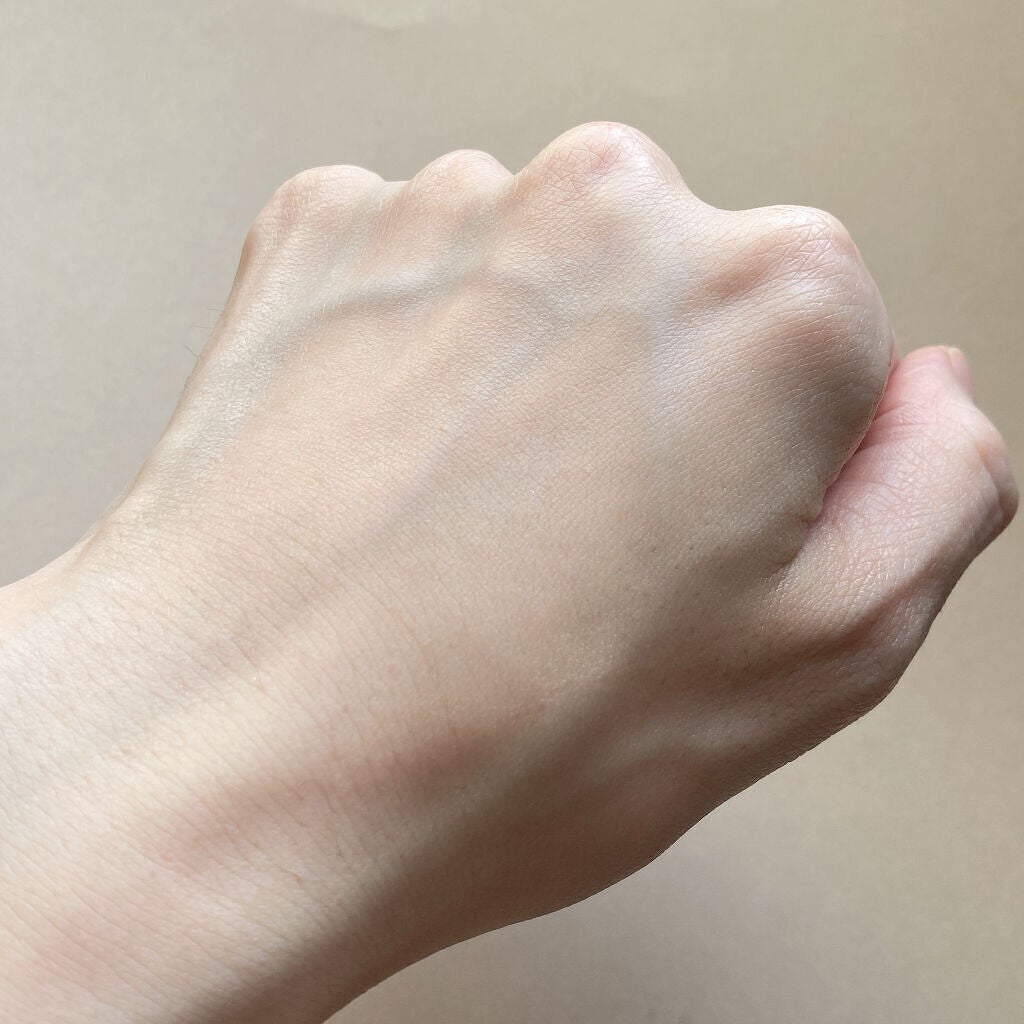 ラディアント タッチ ブラープライマー/YVES SAINT LAURENT BEAUTE/化粧下地を使ったクチコミ(4枚目)