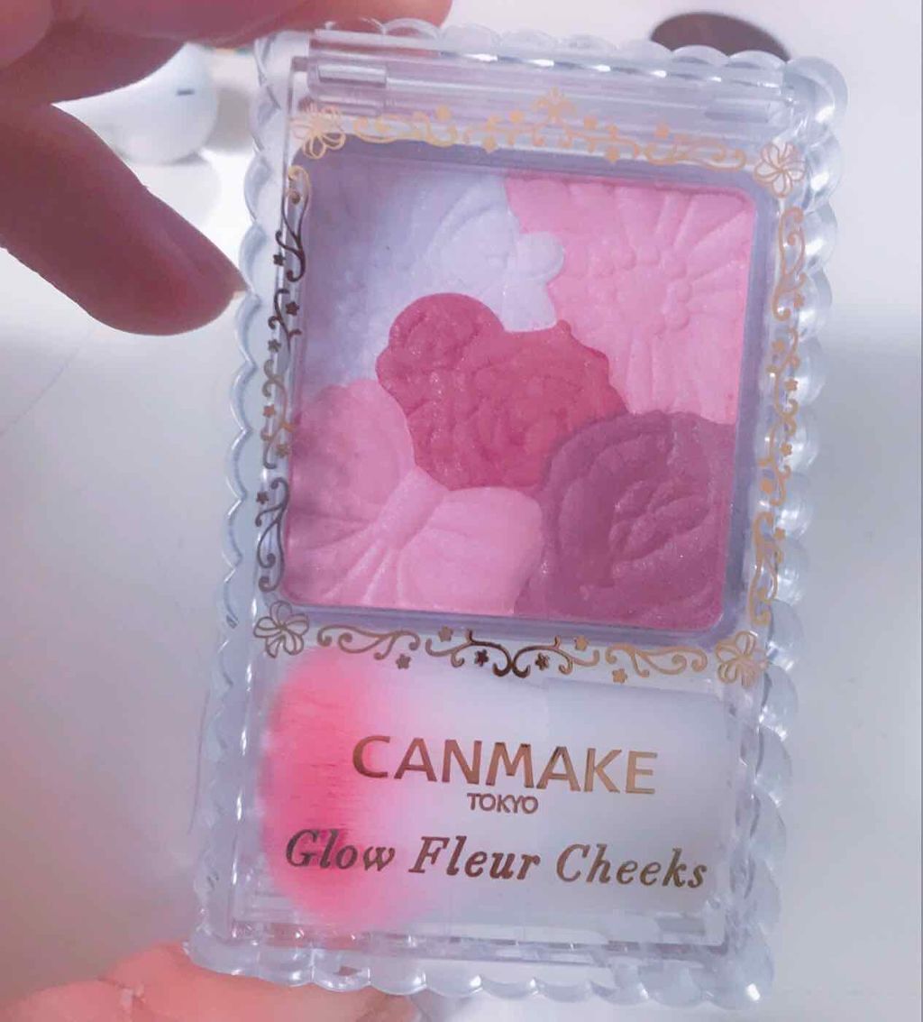 グロウフルールチークス/キャンメイク/パウダーチークを使ったクチコミ(1枚目)